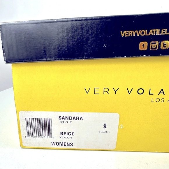 Very Volatile Sandra Heel in Beige Size 9 - Picture 8 of 8